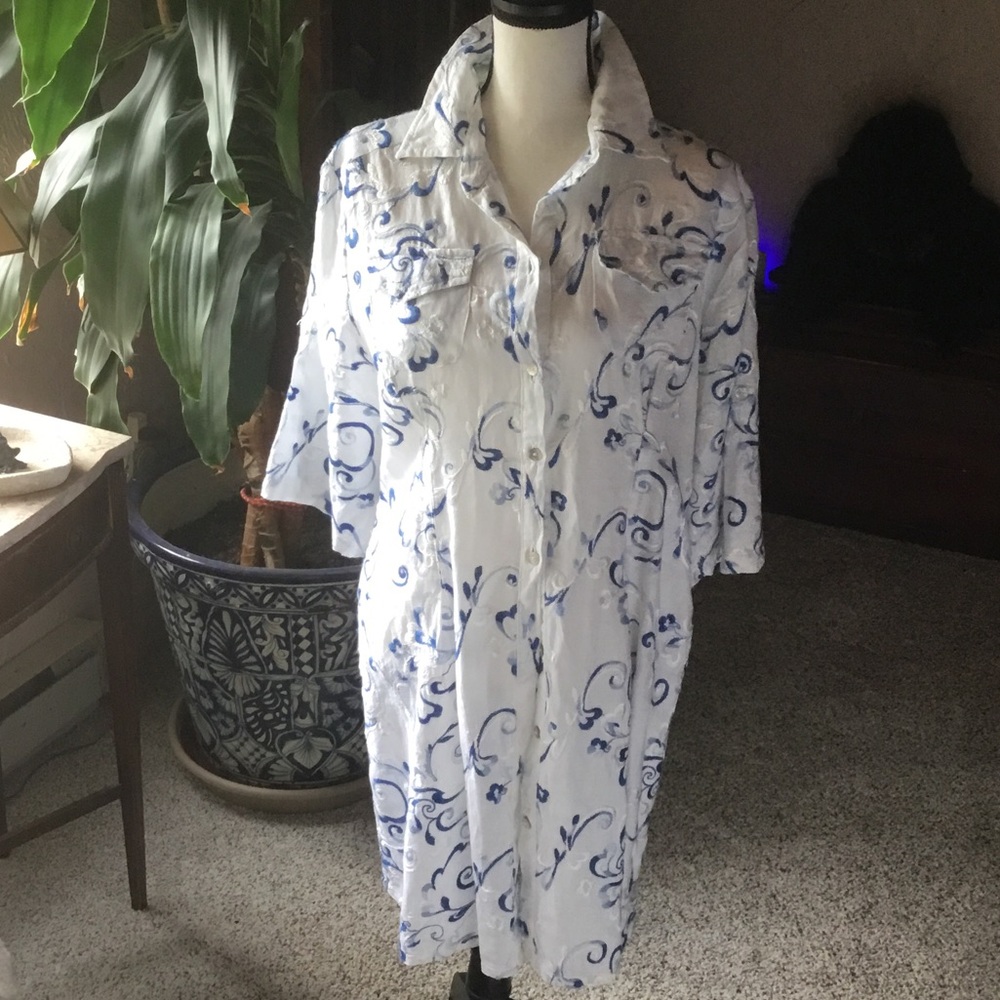 NWOT White & Blue Embroidered Linen Shirt Dress